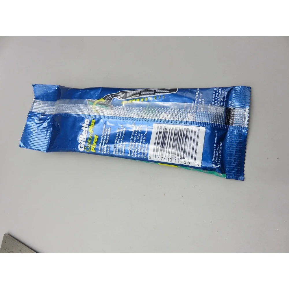 Gillette CustomPlus Pivot Sensitive Skin Disposable Razors 2 Pack Vintage 1994